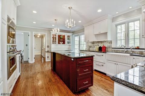 2 N Gate Rd, Mendham, NJ 07945 photo 9