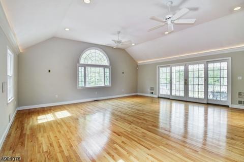 2 N Gate Rd, Mendham, NJ 07945 photo 10