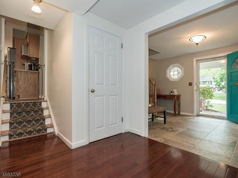 23 Hershey Rd, Wayne, NJ 07470 photo 4