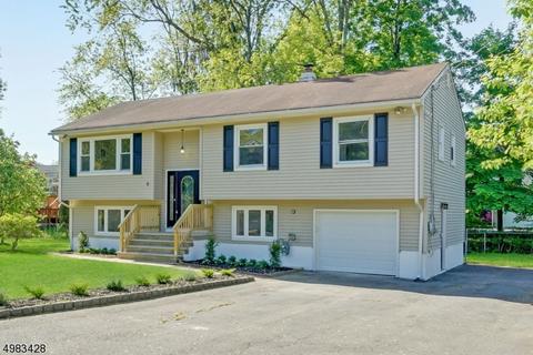 8 Waterway Rd, Wayne, NJ 07470 photo 2