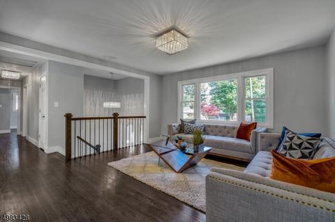 8 Waterway Rd, Wayne, NJ 07470 photo 5