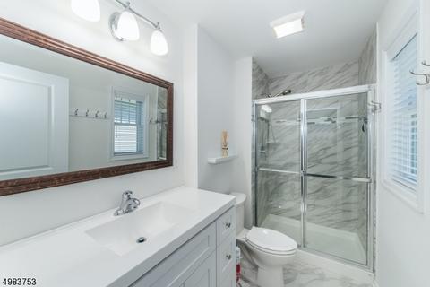 28 Davis Ave, Dover, NJ 07801 photo 10