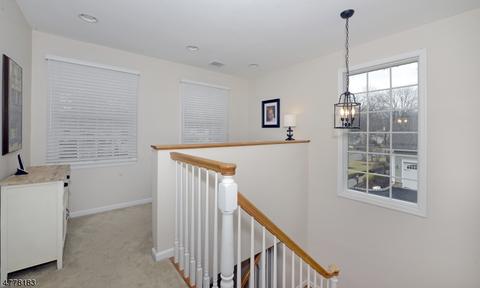 68 Chestnut Dr, Wayne, NJ 07470 photo 14