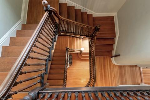 90 Christopher St, Montclair, NJ 07042 photo 24