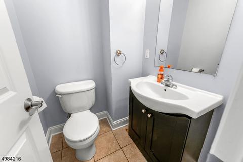 24 Hillside Ave, Dover, NJ 07801 photo 5