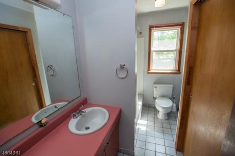 53 Mac Donald Dr, Wayne, NJ 07470 photo 12