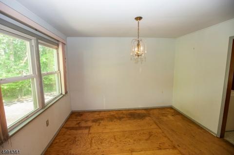 53 Mac Donald Dr, Wayne, NJ 07470 photo 4