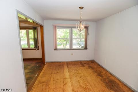 53 Mac Donald Dr, Wayne, NJ 07470 photo 5