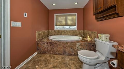 22 Archbridge Ln, Springfield, NJ 07081 photo 11