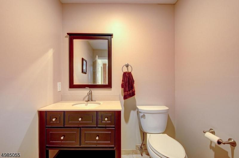  69 Rohill Rd, Hillsborough, NJ 08844 photo 12