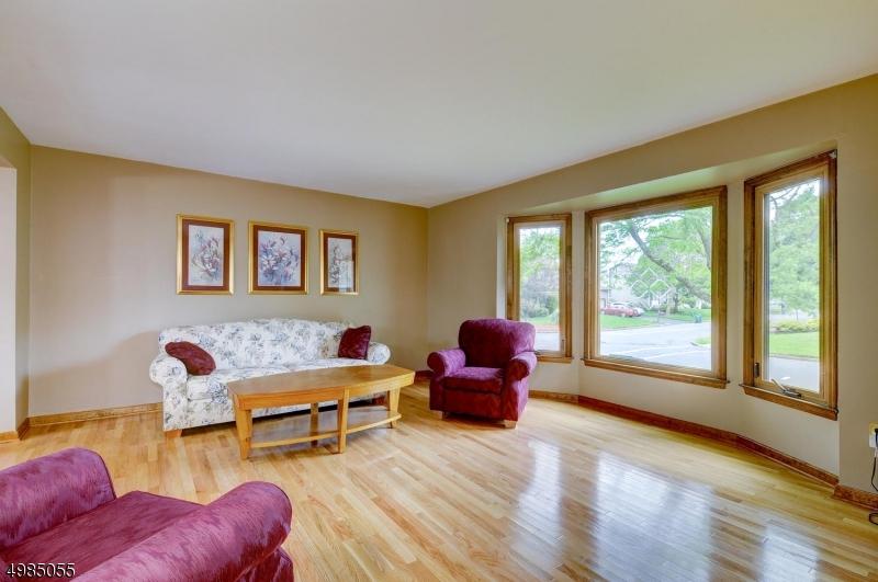  69 Rohill Rd, Hillsborough, NJ 08844 photo 5