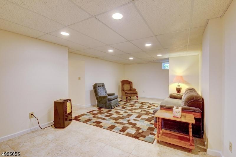  69 Rohill Rd, Hillsborough, NJ 08844 photo 22