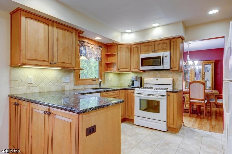  69 Rohill Rd, Hillsborough, NJ 08844 photo 9