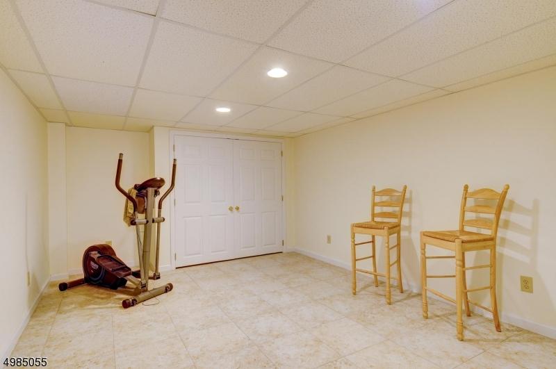  69 Rohill Rd, Hillsborough, NJ 08844 photo 23