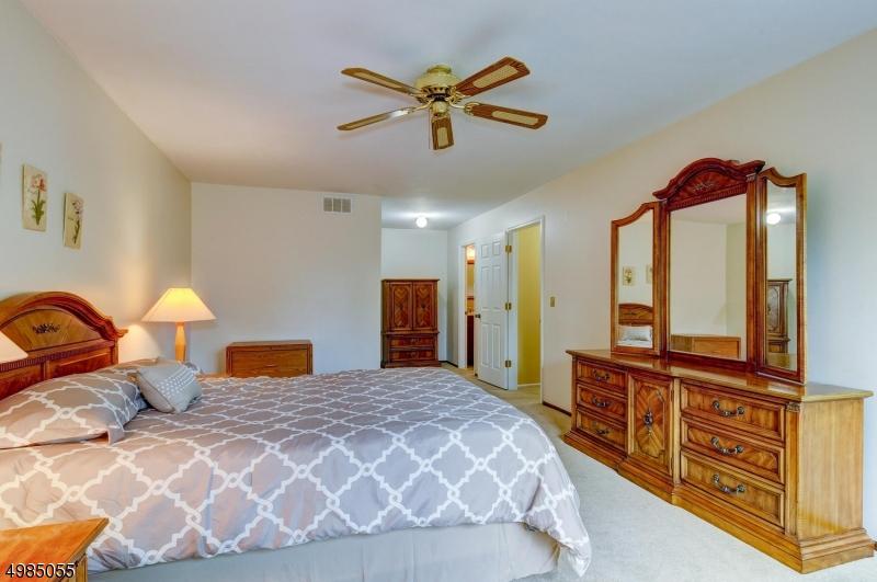  69 Rohill Rd, Hillsborough, NJ 08844 photo 15