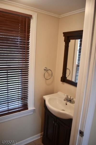 33 Bloomfield Ave, Montville Twp., NJ 07058 photo 11