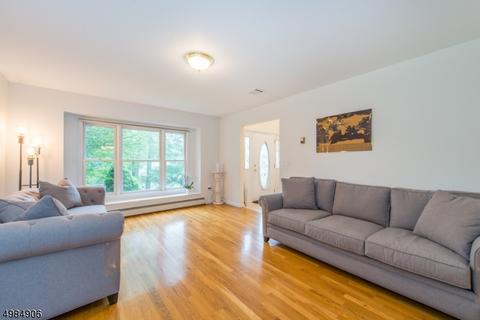 28 Smith Ln, Wayne, NJ 07470 photo 8