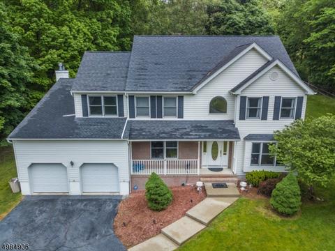 28 Smith Ln, Wayne, NJ 07470 photo 1