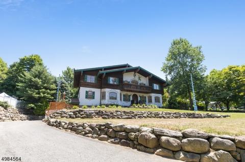 394 Terhune Dr, Wayne, NJ 07470 photo 5