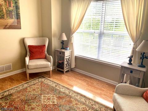 92 Pinehurst Dr, Washington, NJ 07882 photo 3