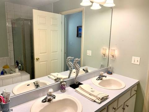 92 Pinehurst Dr, Washington, NJ 07882 photo 19