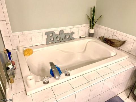92 Pinehurst Dr, Washington, NJ 07882 photo 17
