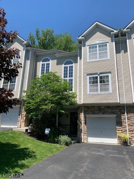 92 Pinehurst Dr, Washington, NJ 07882 photo 1