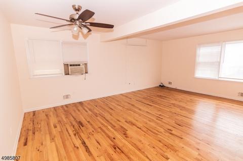 65 Wolf Pl, Hillside, NJ 07205 photo 6