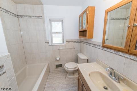 17 Joseph Pl, Wayne, NJ 07470 photo 12