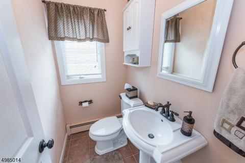 47 Gathering Rd, Montville Twp., NJ 07058 photo 11