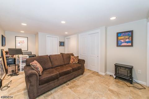 47 Gathering Rd, Montville Twp., NJ 07058 photo 18