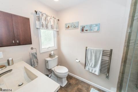 47 Gathering Rd, Montville Twp., NJ 07058 photo 13