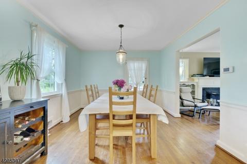 77 Springbrook Rd, Springfield, NJ 07081 photo 6
