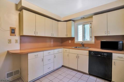 15 Lowell Ave, Summit, NJ 07901 photo 5