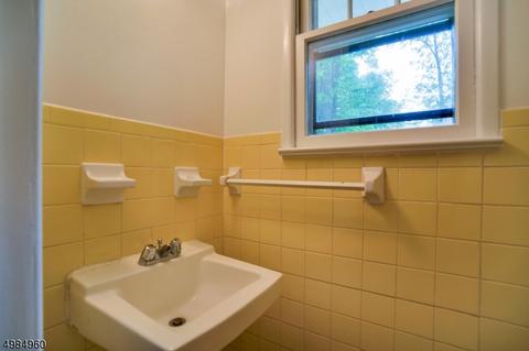 15 Lowell Ave, Summit, NJ 07901 photo 8