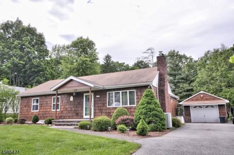 17 Warren Pl, Wayne, NJ 07470 photo 1