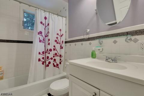 115 Margaret St, Wayne, NJ 07470 photo 7