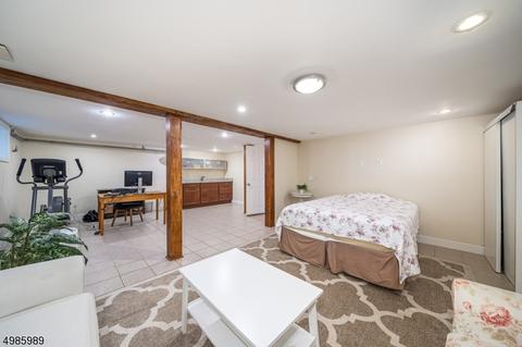 970 Garrison Ave, Teaneck, NJ 07666 photo 20