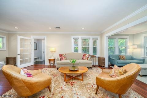 970 Garrison Ave, Teaneck, NJ 07666 photo 3