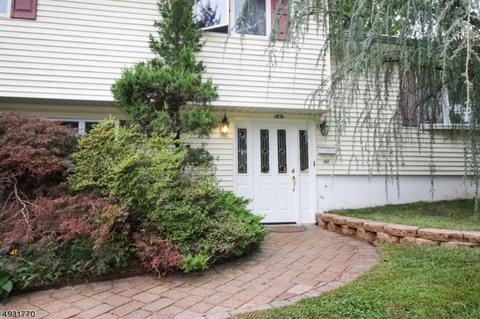 53 Birchwood Ter, Wayne, NJ 07470 photo 2