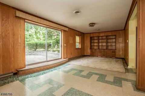 19 Hershey Rd, Wayne, NJ 07470 photo 14