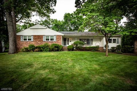 19 Hershey Rd, Wayne, NJ 07470 photo 1