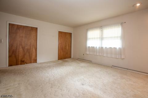 19 Hershey Rd, Wayne, NJ 07470 photo 12