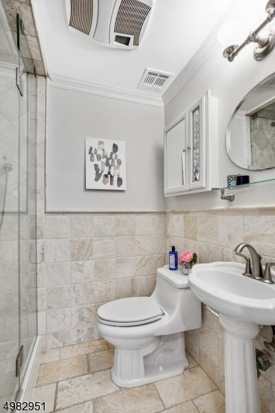 1 Parkview Dr, Millburn, NJ 07041 photo 14