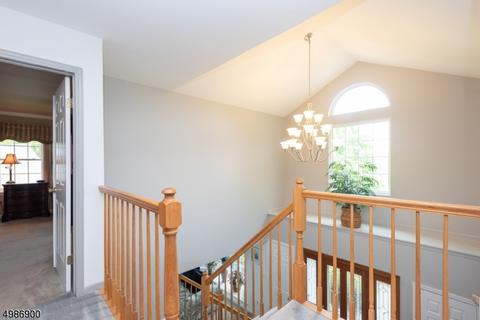 49 Mohawk Trl, Somerville, NJ 08876 photo 11