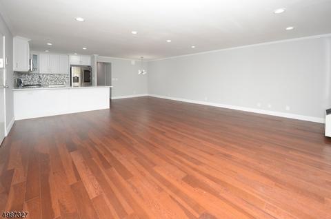 1150 River Rd 2-d #2D, Edgewater Boro, NJ 07020 photo 8