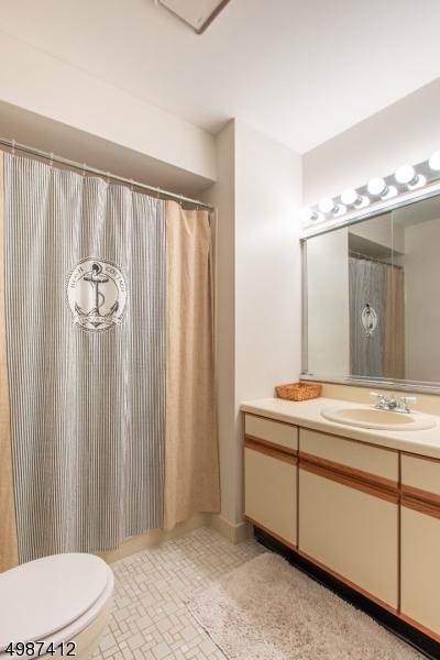 32 Bowfell Ct, Wayne, NJ 07470 photo 7