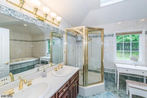 78 Kiwanis Dr, Wayne, NJ 07470 photo 19
