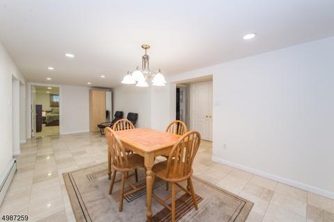 78 Kiwanis Dr, Wayne, NJ 07470 photo 21