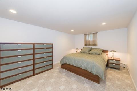 78 Kiwanis Dr, Wayne, NJ 07470 photo 23